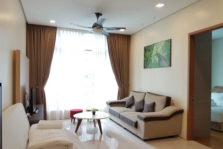 Room 12 of 36