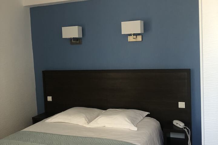 Room 14 of 41