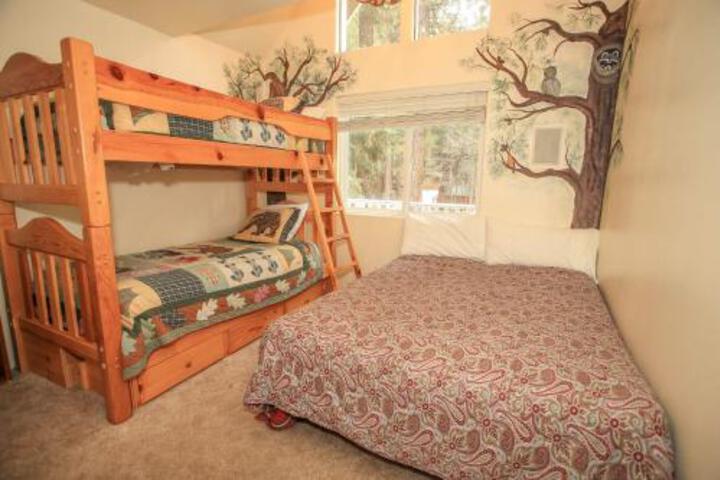 Chateau Summit by Big Bear Cool Cabins in Big Bear Lake, CA