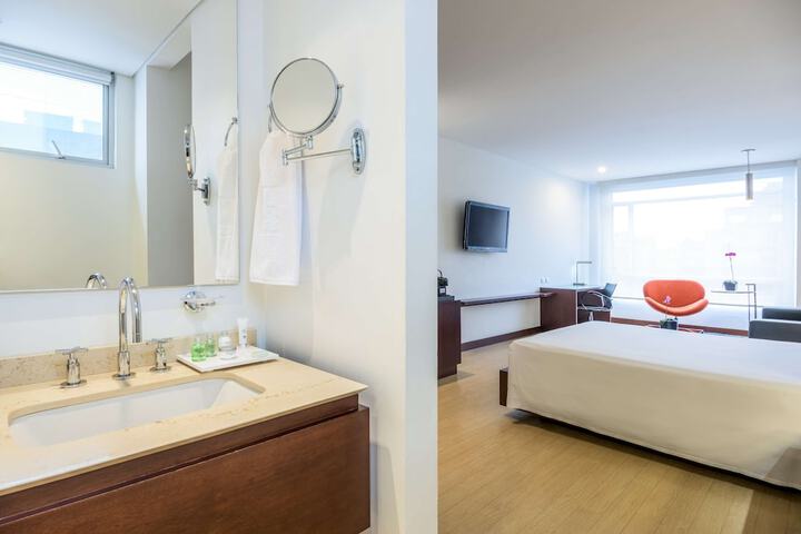 Room 14 of 29