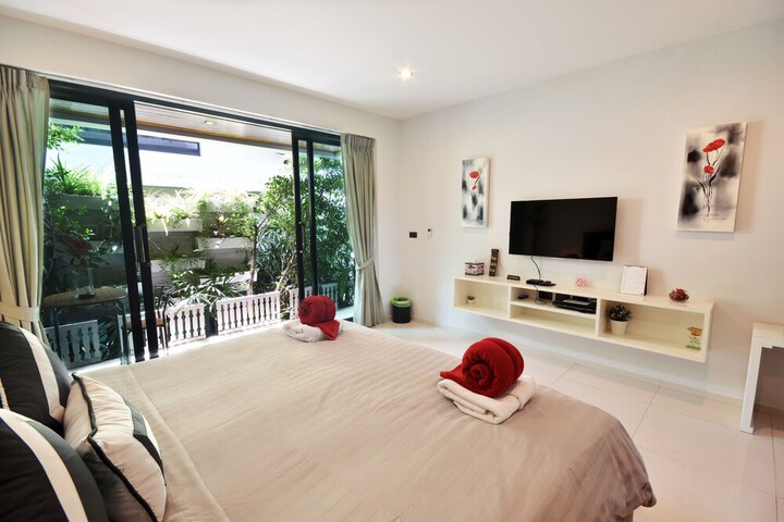 Room 3 of 57