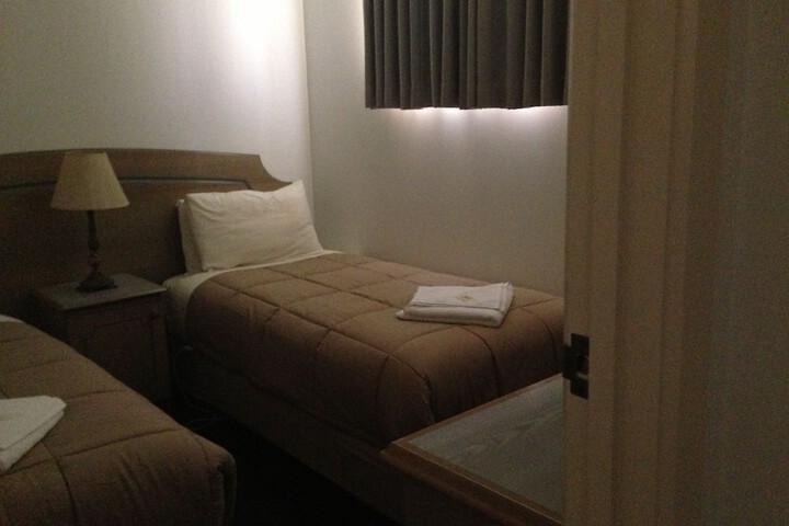Room 6 of 41