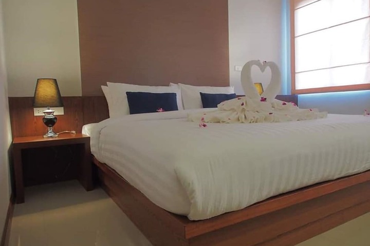 Room 4 of 56