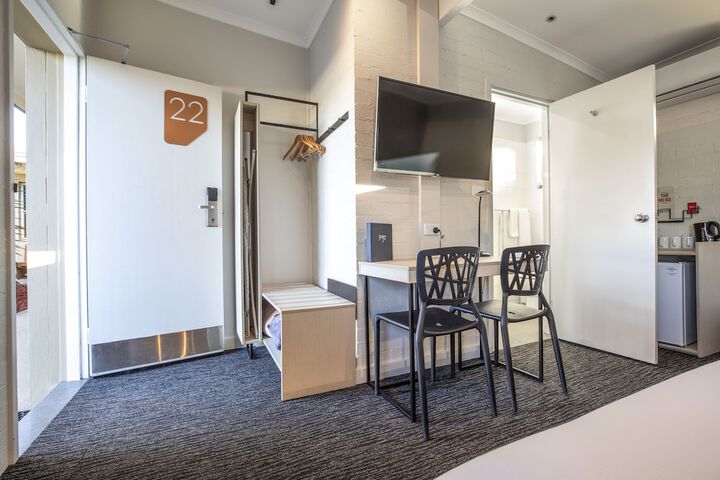 Room 15 of 45