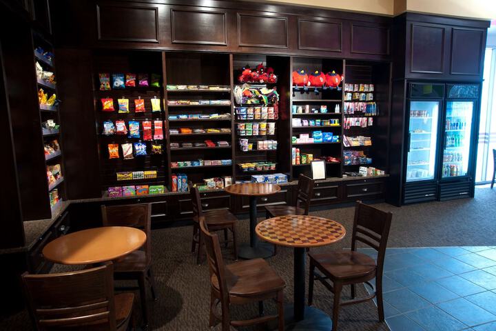 Snack bar