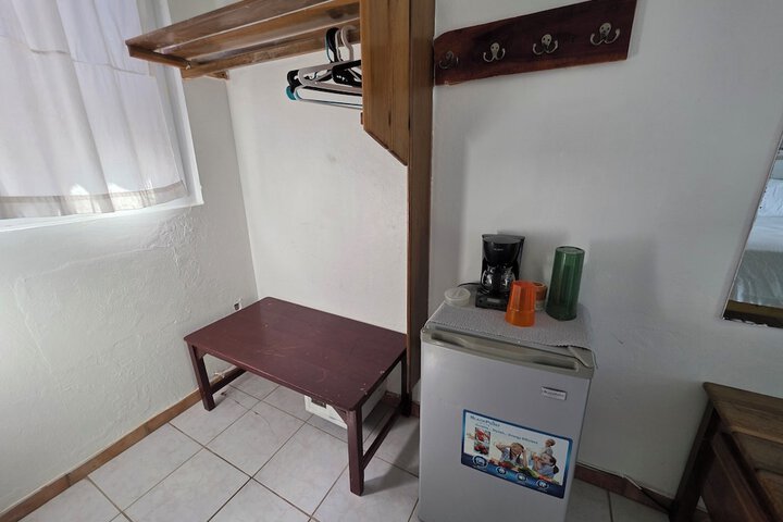 Room 61 of 266