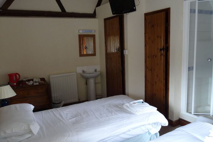 Room 7 of 22