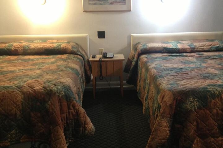 Room 10 of 39