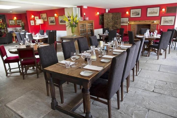 Dining Photos