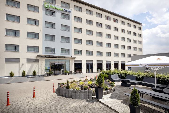 Hotel 52 of 56