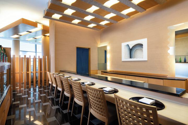 Dining 60 of 134