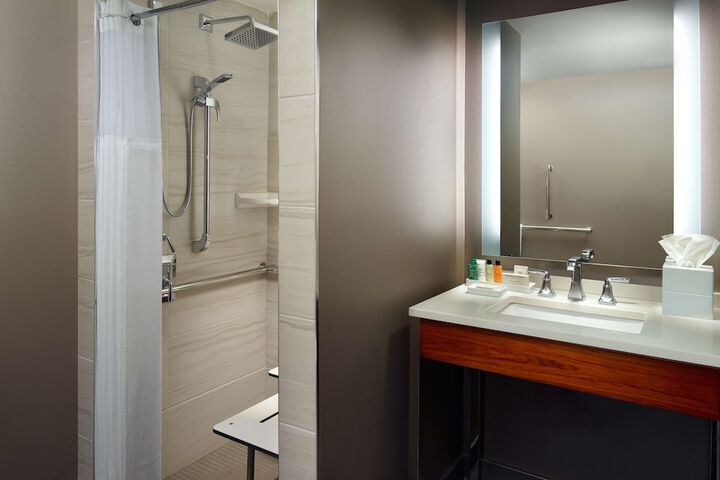 Bathroom shower