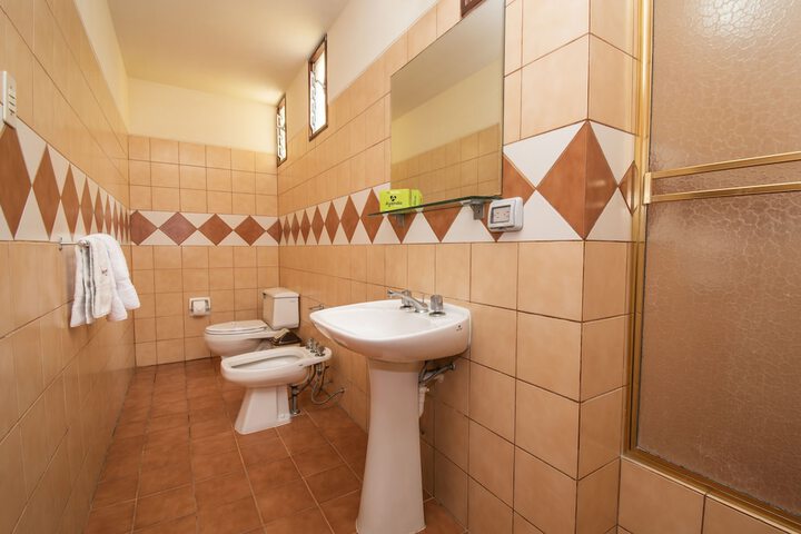 Room 15 of 41