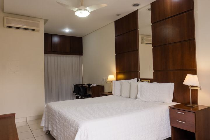 Room 14 of 114
