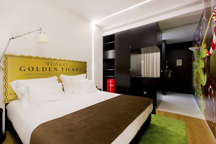 Room 10 of 55