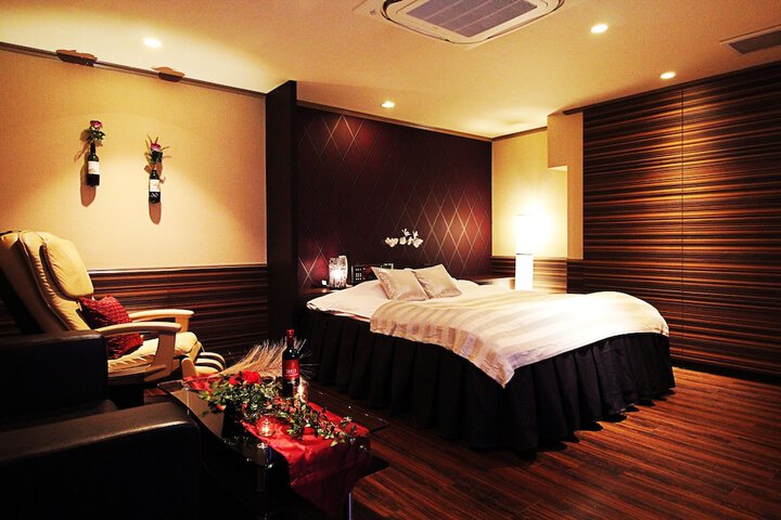 Room 12 of 51