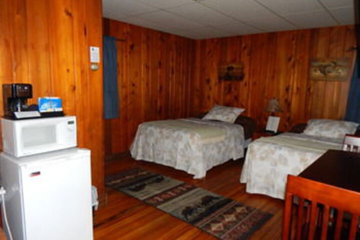 Room 13 of 35