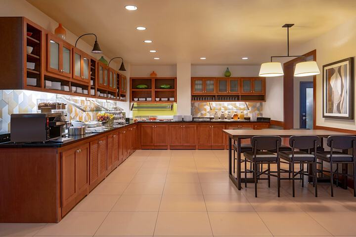 Breakfast area