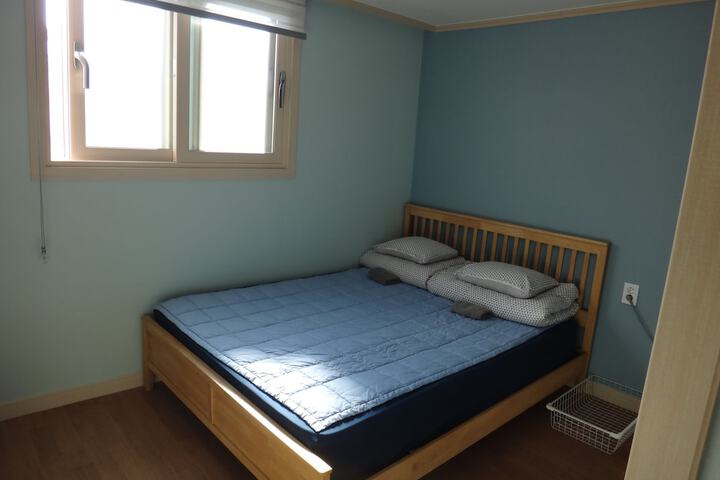 Room 25 of 73