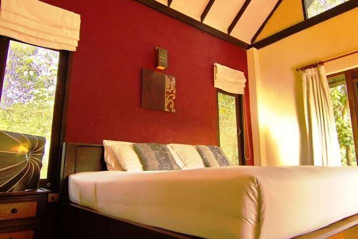 Room 9 of 53