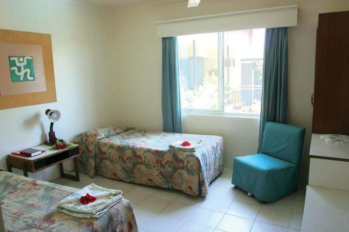 Room 10 of 42