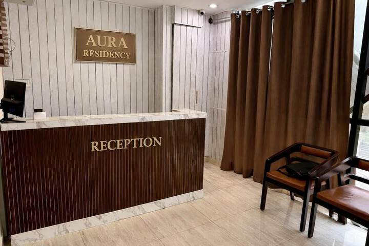 Hotel Aura Residency