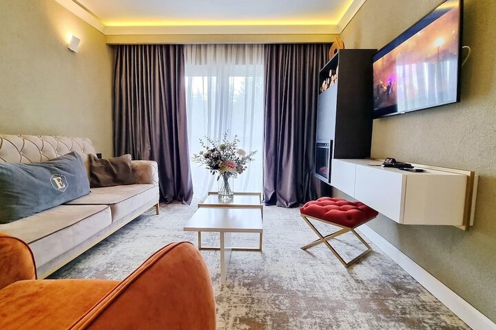Room 32 of 104