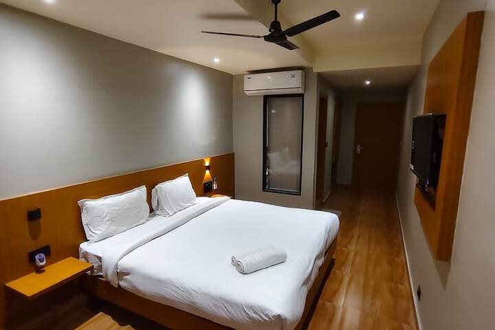 Room 34 of 88