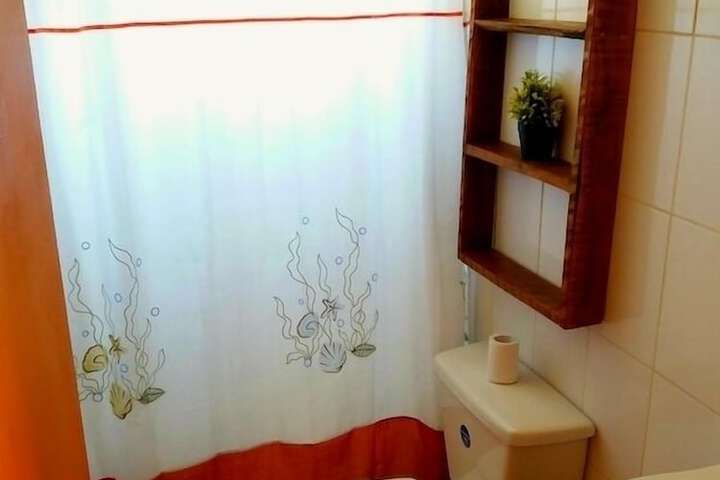 Room 12 of 17