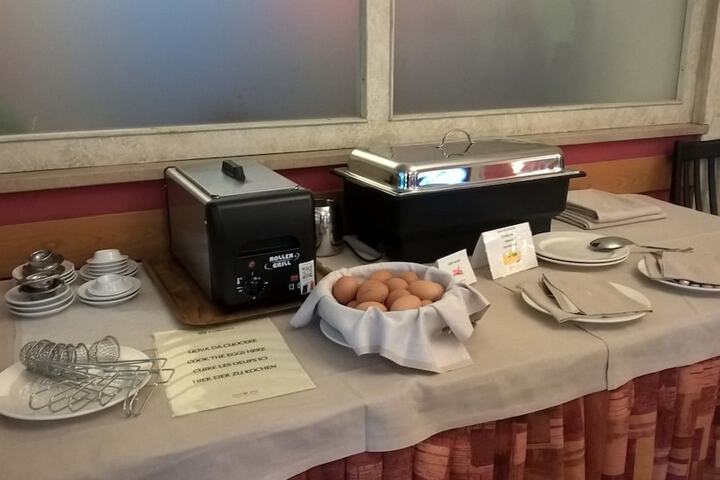 Breakfast/Coffee Service 45 of 58