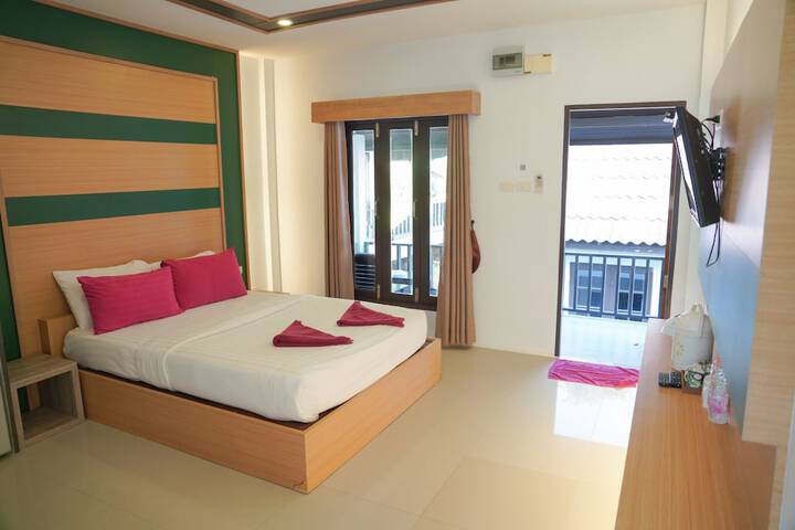 Room 12 of 44
