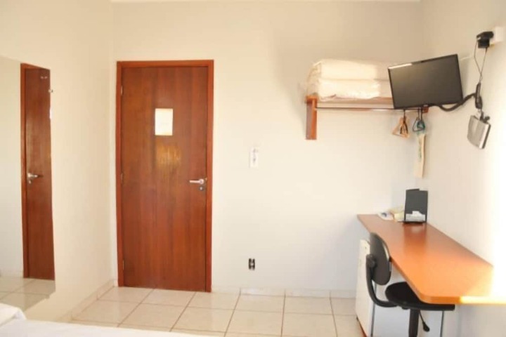 Room 10 of 47