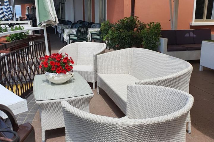 Terrace/Patio 27 of 70