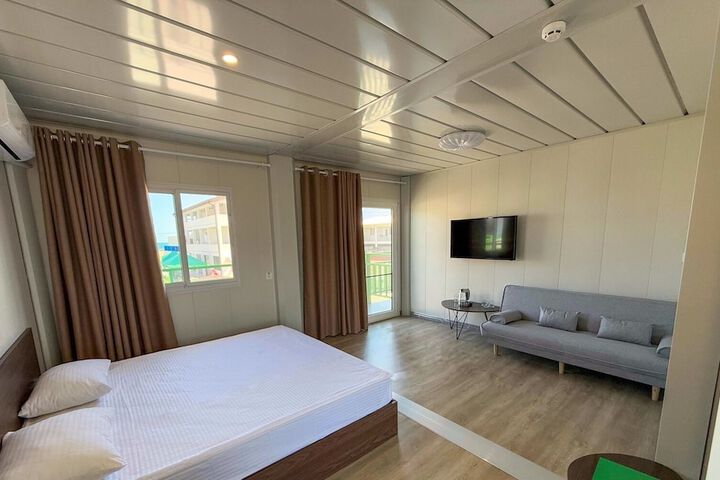 Room 14 of 109