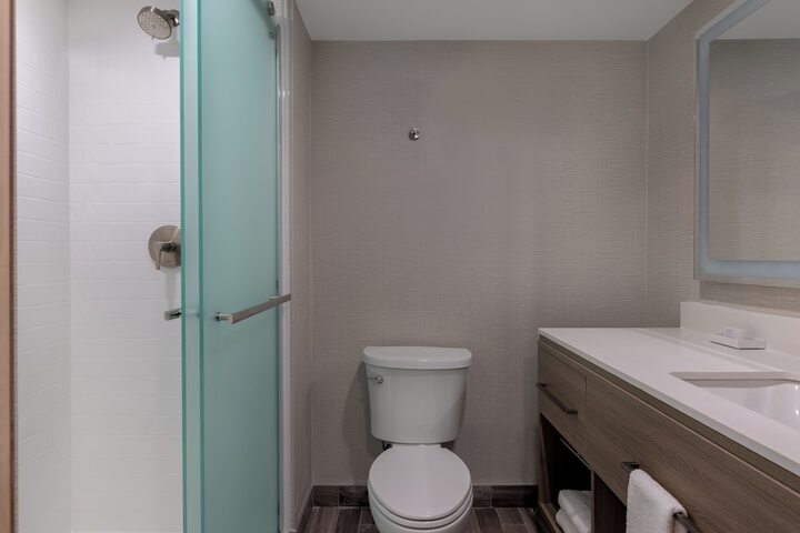 Room 20 of 94