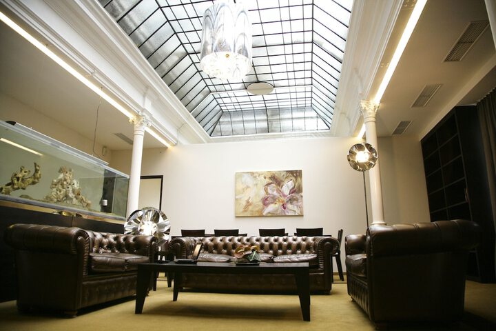 Hotel Lobby