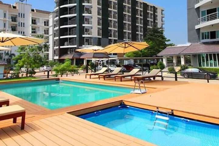 The Leisure Hotel