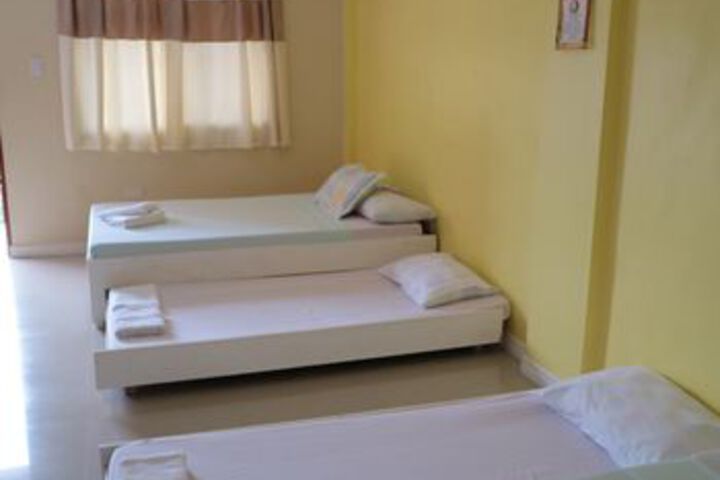 Room 16 of 34