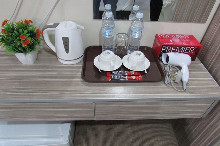 Room 13 of 52