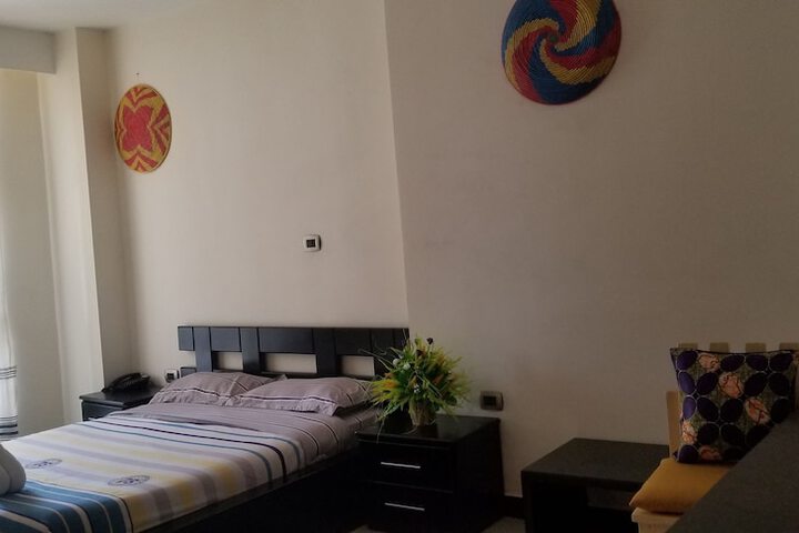 Room 4 of 23