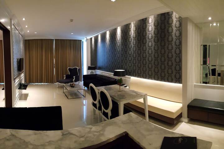 Room 92 of 168