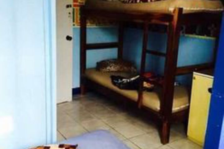 Room 15 of 32