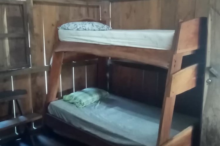 Room 6 of 43