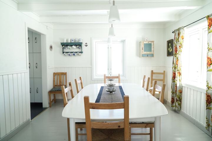 Room 15 of 35