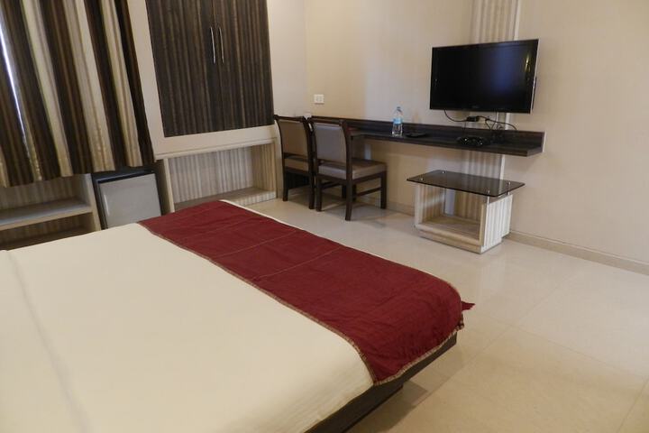 Room 19 of 70