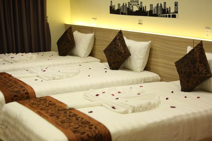 Room 34 of 56