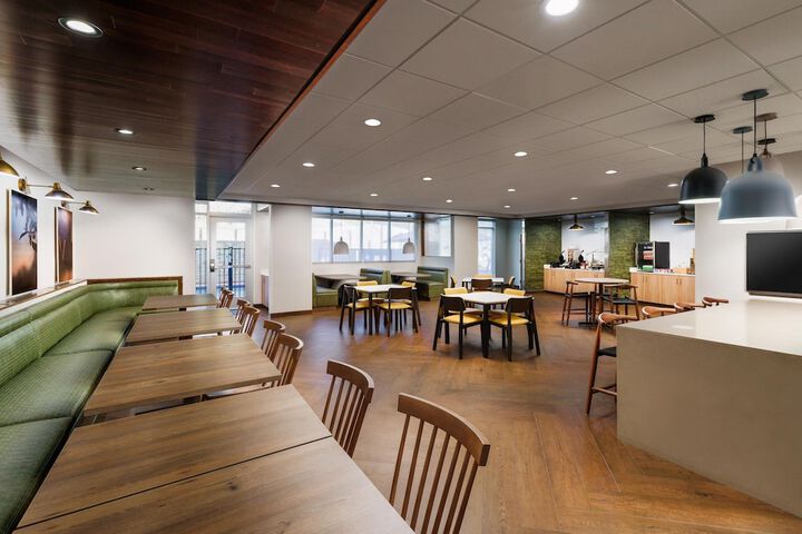 Breakfast/Coffee Service 28 of 30