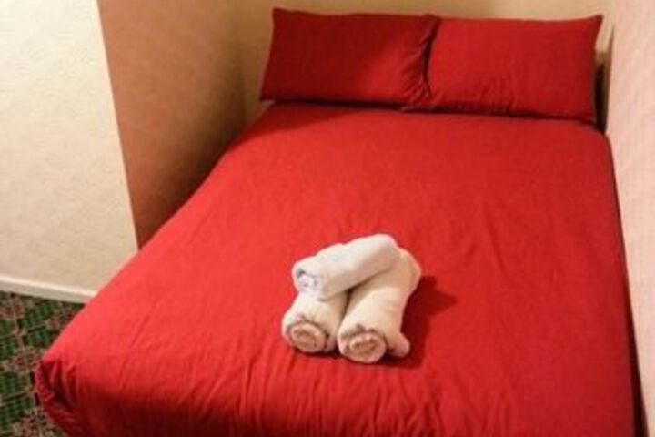 Room 103 of 149