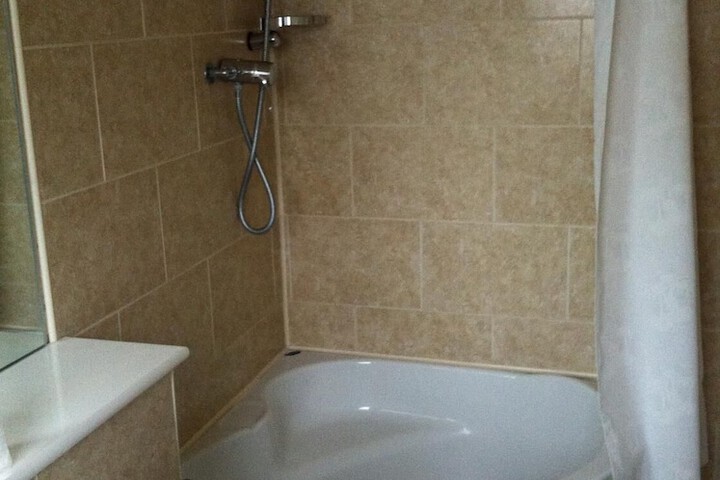 Clean Restrooms