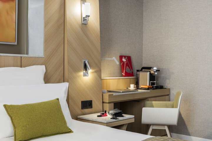 Room 7 of 29